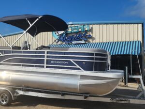 2025 22' BENNINGTON 22SSRSE