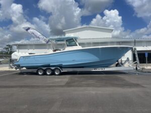 2023 40' CAYMAS 401CC