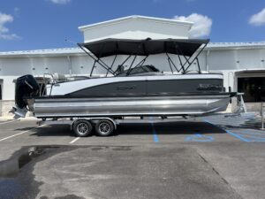 2025 27' TAHOE CAS QLSW 25T