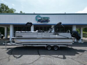 2025 25' TAHOE CAS VRB25T
