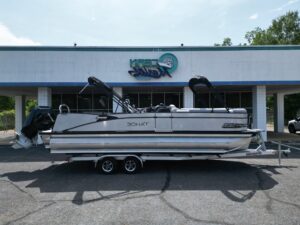 2025 25' TAHOE CAS VRB25T