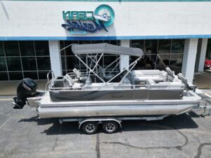 2025 21' TAHOE SPTRF 21T