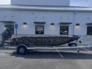 2026 18' AVID 18 COMMANDER