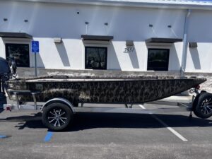 2026 16' AVID 16 COMMANDER