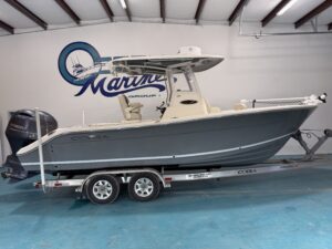 2020 24' Cobia 240CC