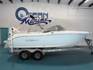 2018 20' Robalo R207