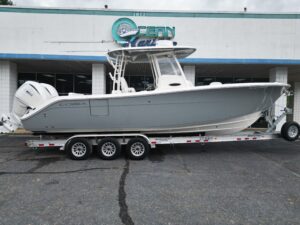 2023 30' COBIA 301CC