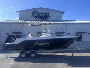 2027 22' BAYLINER TROPHY 22CC